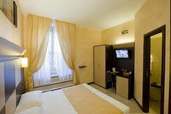 Dem * Roma